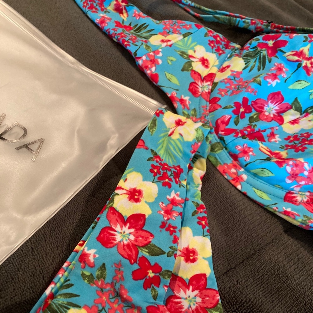 Pink Colada Tropicana Bikini - Picture 3 of 3